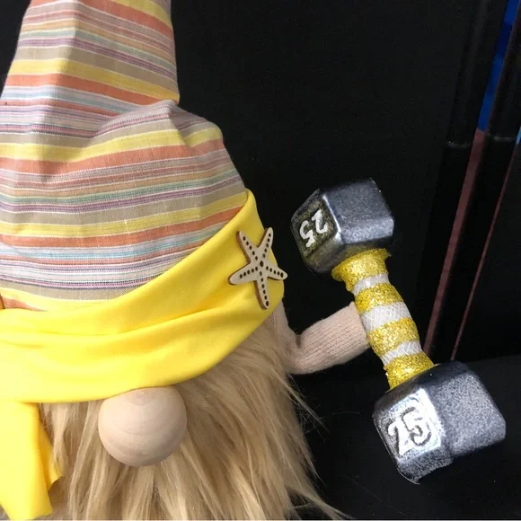 Muscle Beach Gnome Sun Sand Starfish Yellow Orange Tan White Cream Blue - Picture 2 of 6